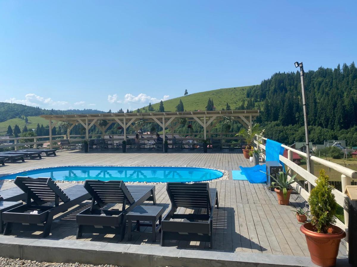 Villa Loiza Bukovel Exterior photo