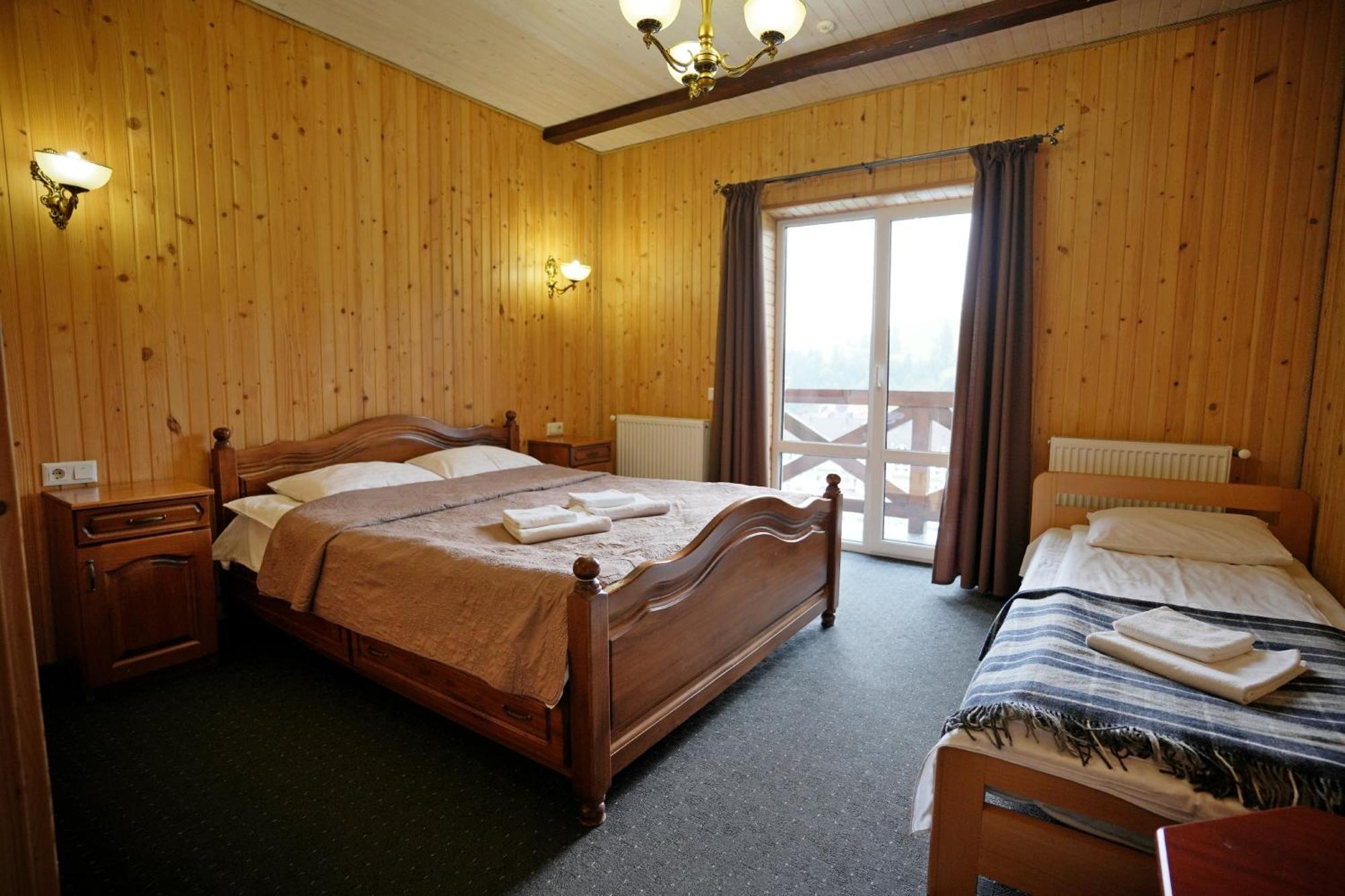Villa Loiza Bukovel Exterior photo