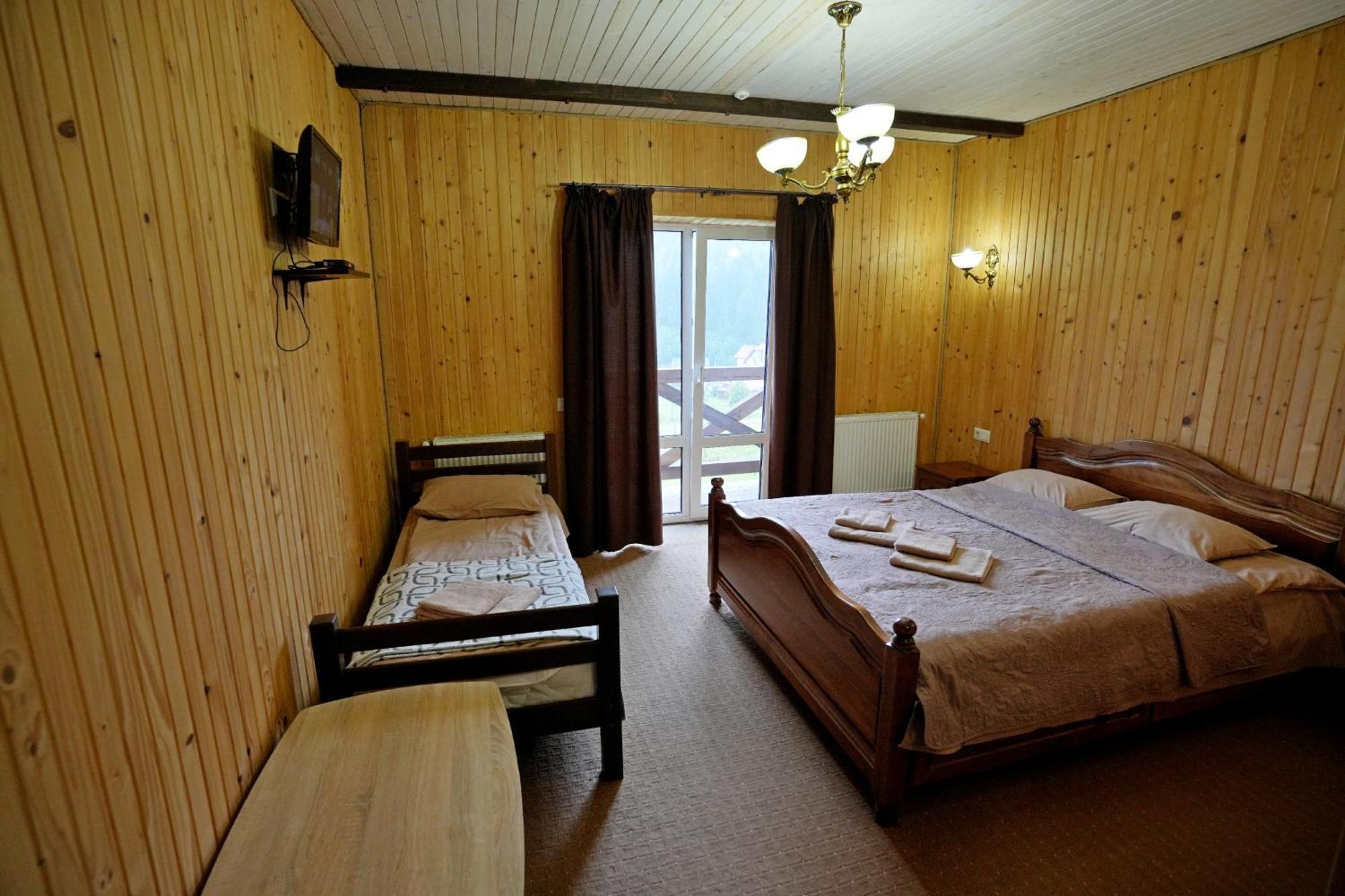 Villa Loiza Bukovel Exterior photo